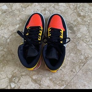 Meet your Posher, Max